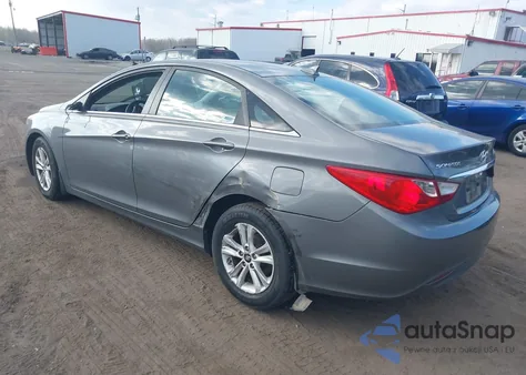 2013 Hyundai Sonata Gls z USA, uszkodzony, nr VIN 5NPEB4AC1DH793401